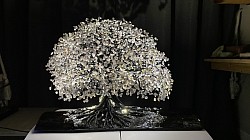 #30 fil d’acier et pierres de howlite.